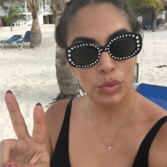 Elegant Black Rhinestone Studded Sunglasses - Picture 1 of 2